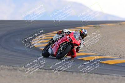 media/Oct-03-2022-Moto Forza (Mon) [[5f077a3730]]/Advanced Group/Session 5 (Turn 12)/